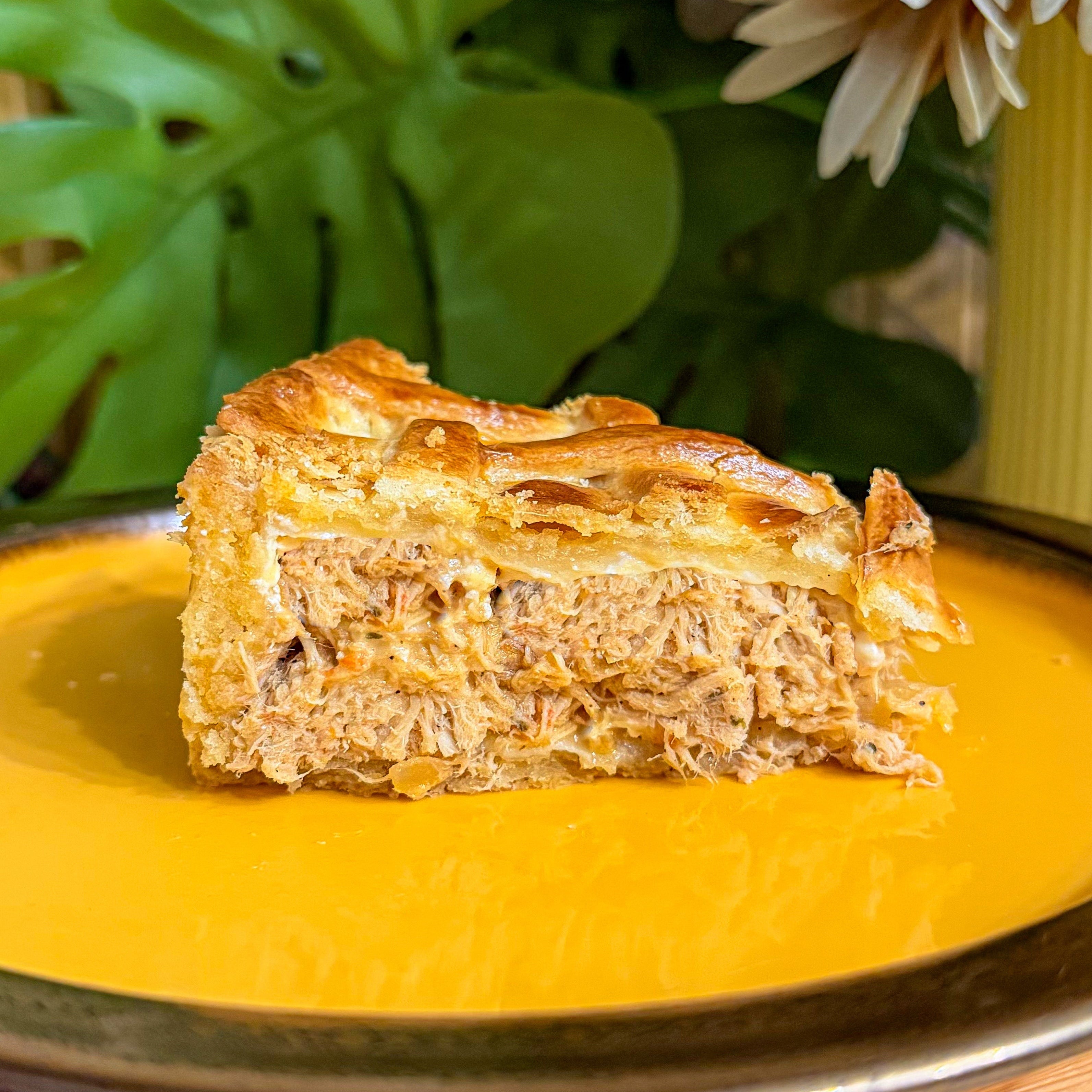 Empadão de frango com requeijão